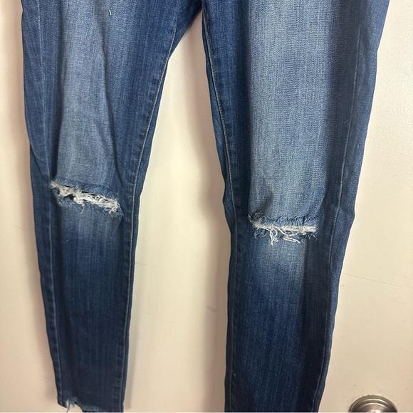 Judy Blue Cotton Darker Wash High Rise Distressed Knee RawHem Skinny Jeans 11/30 - Picture 6 of 16